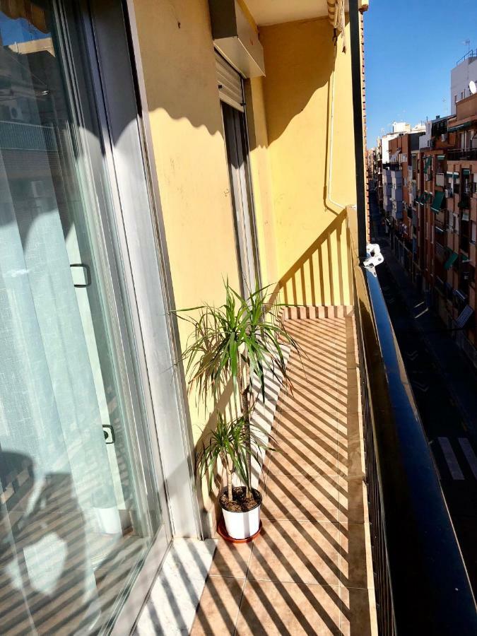 Apartamento Playa El Cabanyal Valensiya Dış mekan fotoğraf